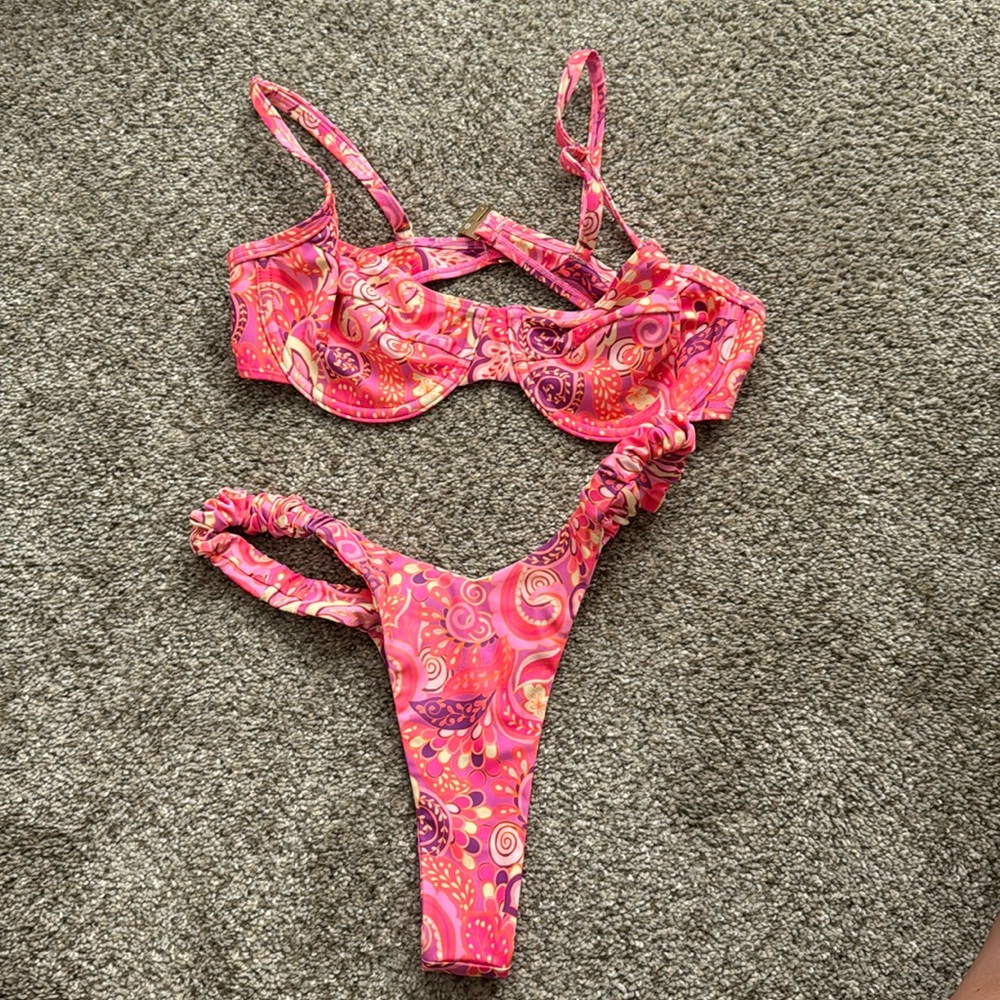 Kulani kini set in XL